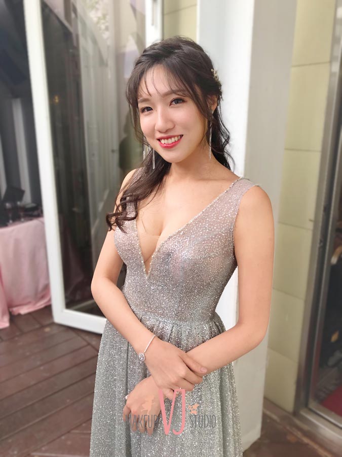 vivi新娘雅苓