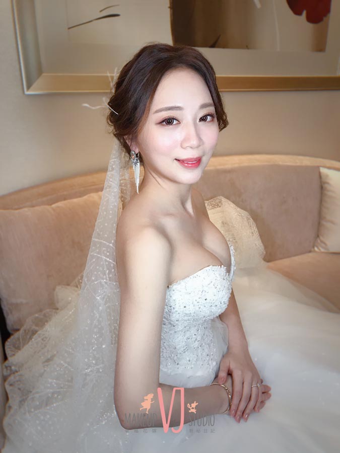 VIVI新娘雅涵